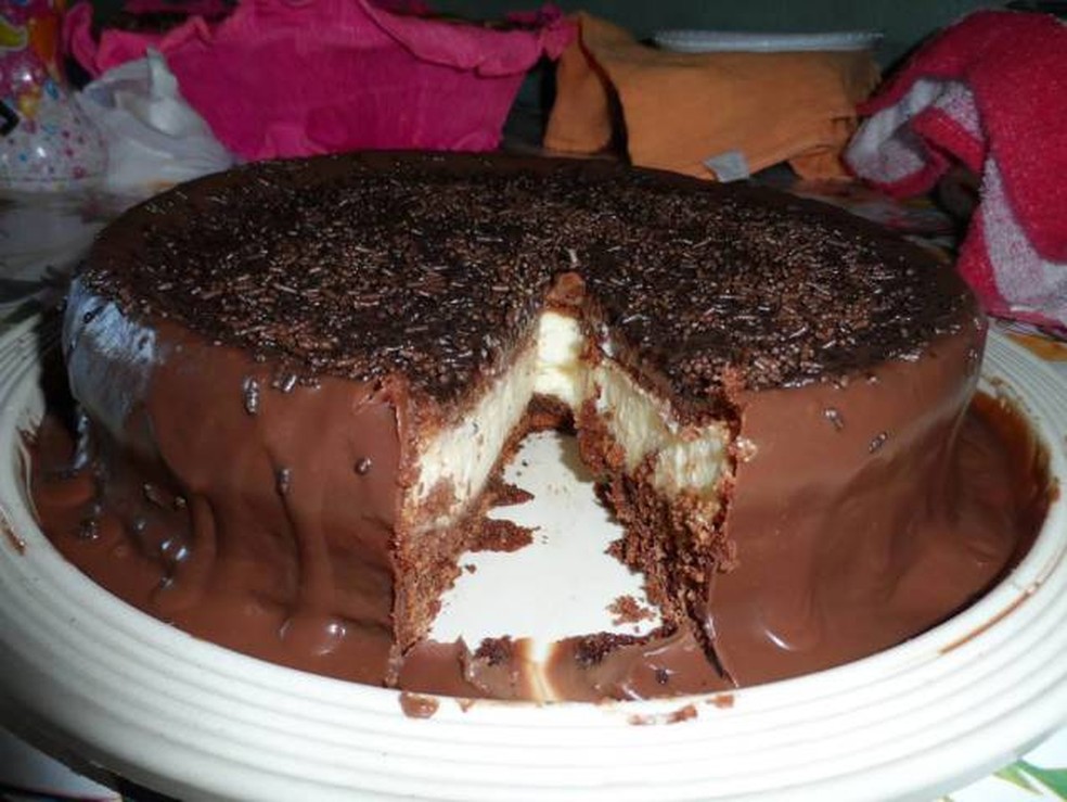 Bolo Bomba De Chocolate