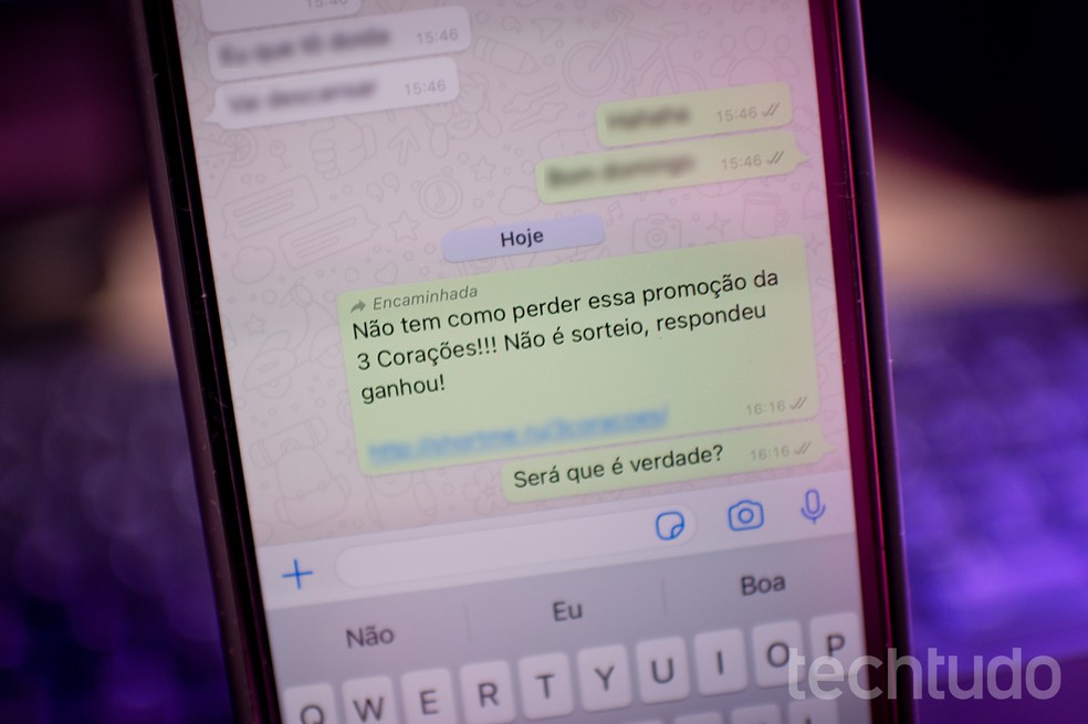 Falsa promoção de cafeteira 3 Corações grátis circula no WhatsApp desde 2020 — Foto: Rubens Achilles/TechTudo