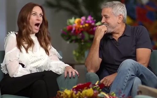 George Clooney e Julia Roberts vetaram filhos dele de 5 anos em set durante cenas de beijo