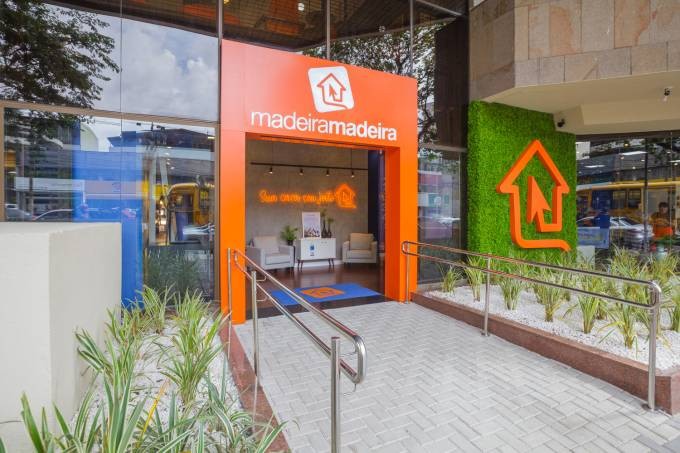 E-commerce MadeiraMadeira abre sua primeira loja em Barueri no conceito  'guide shop' - Época Negócios | Empresa