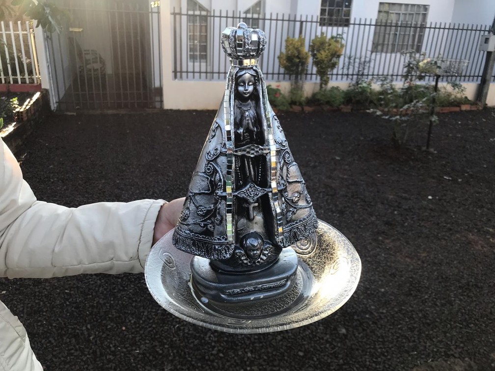 Devota de Nossa Senhora Aparecida diz