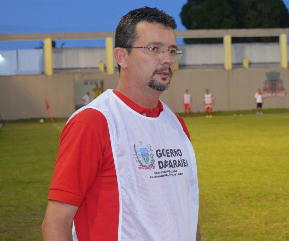 Tassiano Gadelha, presidente do Internacional-PB, nÃ£o vai ser o tÃ©cnico da equipe na 2Âª divisÃ£o do Campeonato Paraibano â Foto: Lucas Barros/GloboEsporte.com