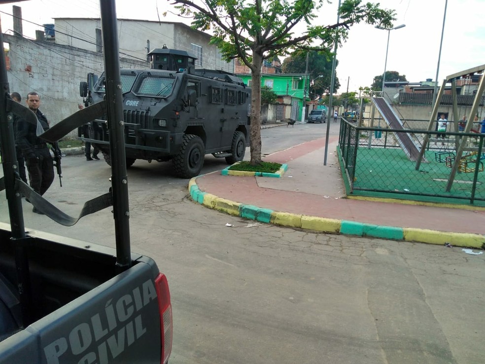 Polícia do Rio de Janeiro fez a prisão do casal suspeito de matar grávida em Paraibuna (Foto: Divulgação/ Polícia Civil)