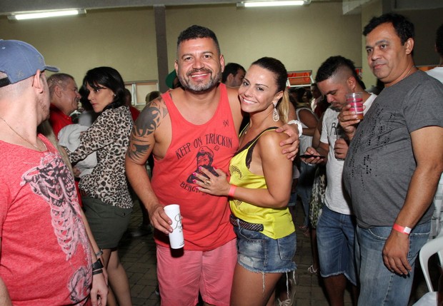 Viviane Araújo e Darlan Machado (Foto: ABC Photos/Divulgação)