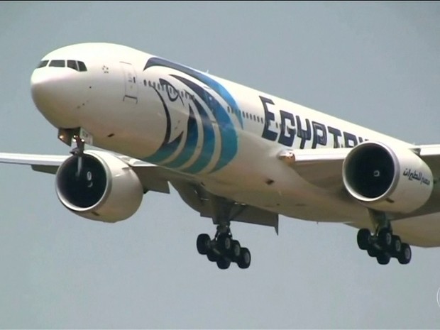 avião EgyptAir jornal hoje (Foto: TV Globo)