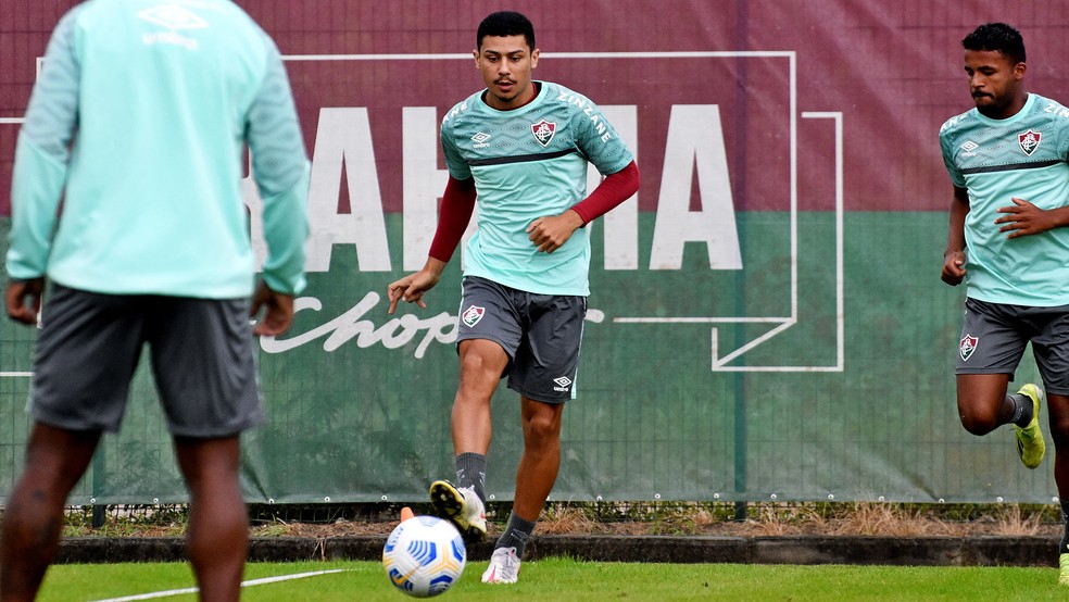 Fortaleza X Fluminense Andre Ganha Chance Com Roger E Assume Vaga De Yago Suspenso Fluminense Ge