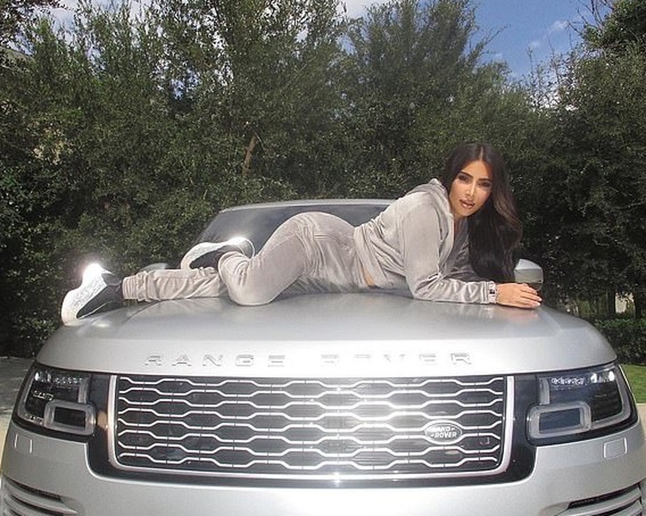 Kim Kardashian e sua Range Rover