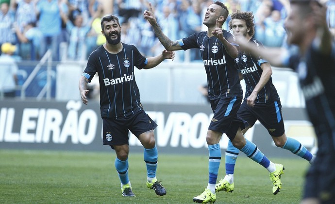 Grêmio vibra com triunfo merecido para seguir vivo na briga pelo vice