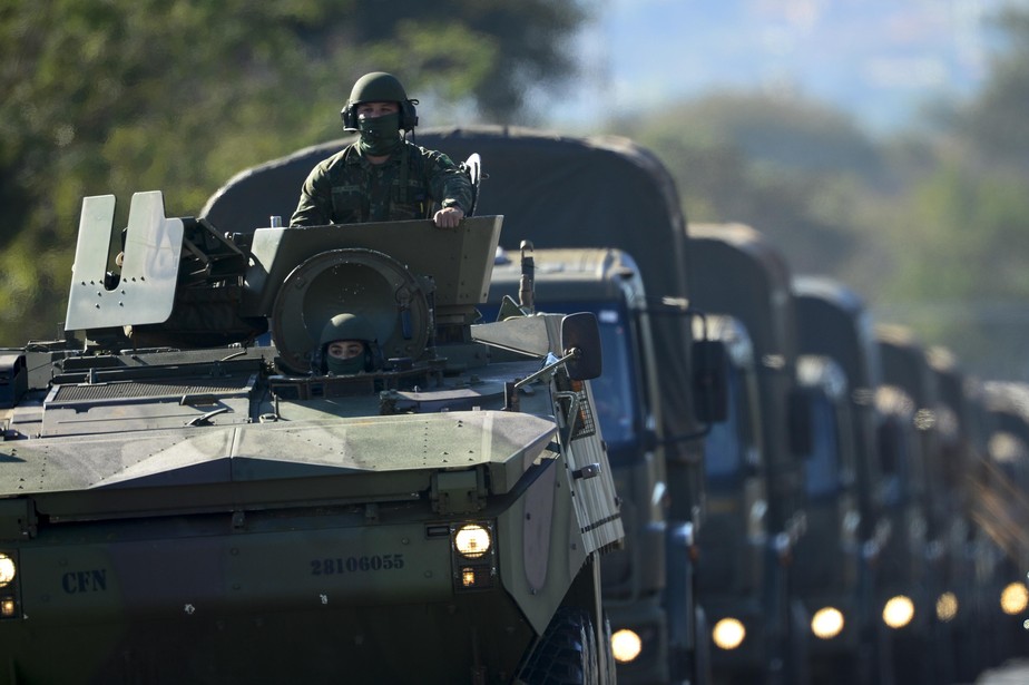 Indulto de Natal de Bolsonaro contempla policiais e militares | Brasil |  Valor Econômico