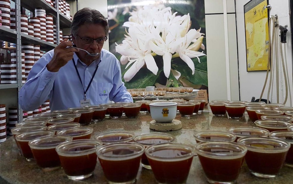 O gerente comercial de cafés, Jandir da Cruz Castro Filho  — Foto: Divulgação