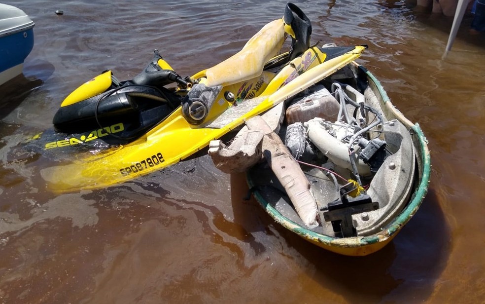 Empresário fica ferido após moto aquática explodir em ...