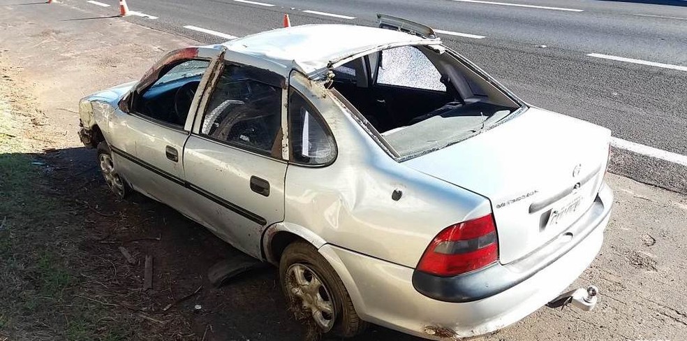 Acidente aconteceu na Rodovia Washington Luís em São Carlos (Foto: ACidadeON/SãoCarlos)
