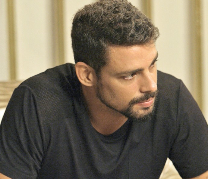 Juliano desabafa com Adisabeba (Foto: TV Globo)