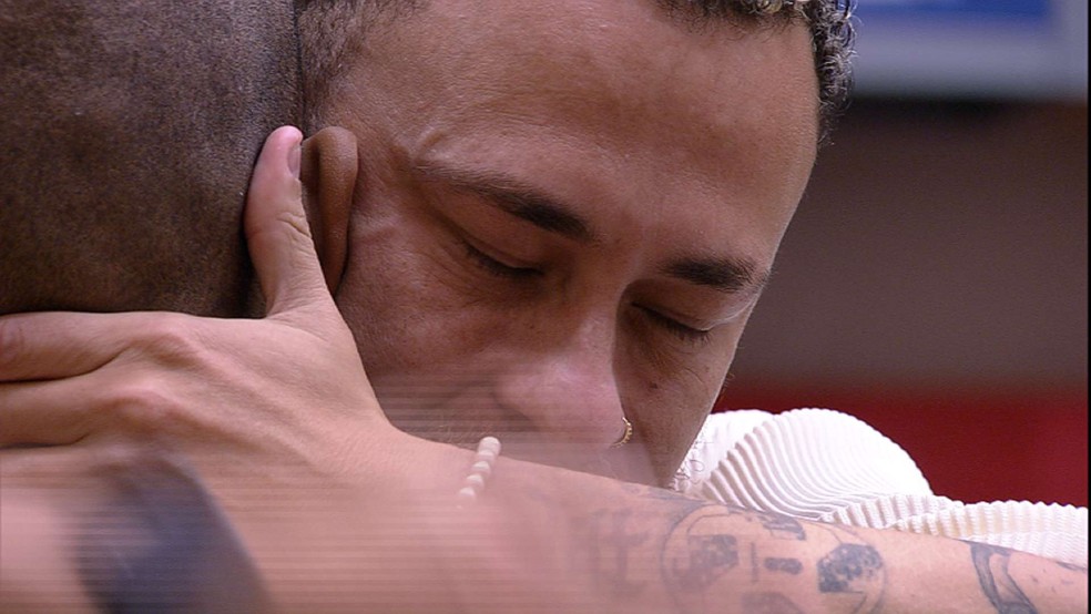 BBB 23: Fred e Ricardo se despedem &mdash; Foto: Globo