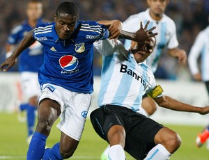 gilberto silva gremio x millionarios (Foto: AP)