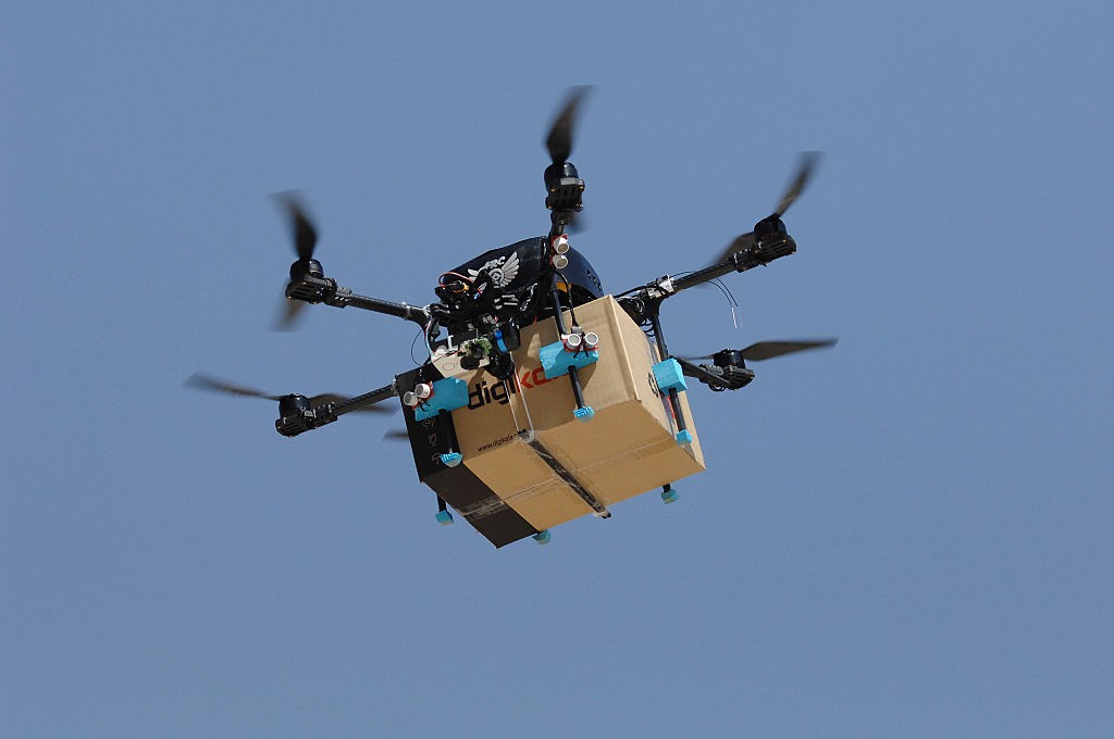 TEHRAN, IRAN Ð Sept. 17: An Iranian drone built by the Amir Kabir University of Technology team takes a flight test to deliver parcels in a competition created by Iran's largest online retailer, Digikala, at the Pardis Technology Park east of Tehran, Iran (Foto: Getty Images)