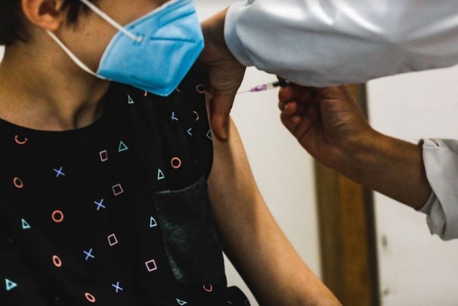 SC tem 17,5% das crianças de 5 a 11 anos vacinadas contra Covid, segundo governo do estado