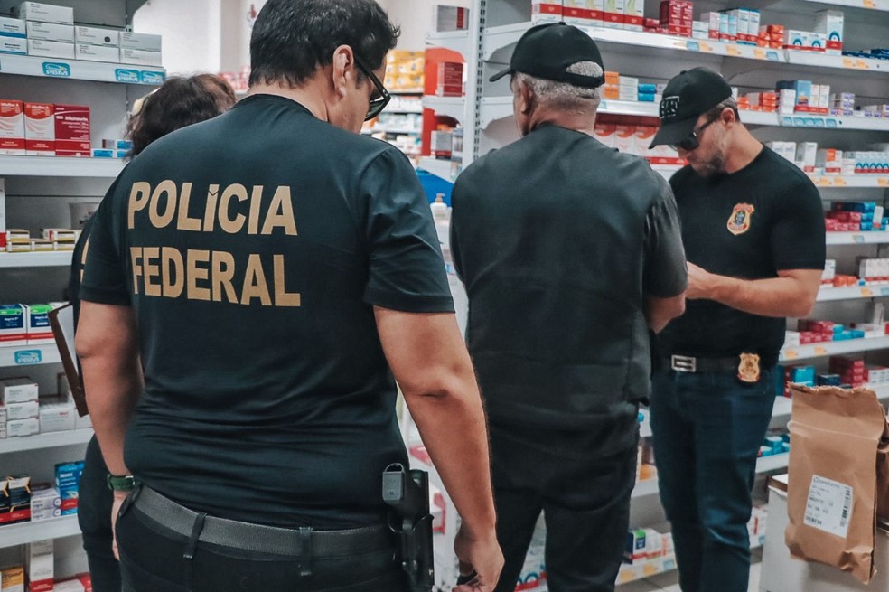 Polícia Federal fiscalizou estabelecimentos que usavam segurança clandestina  — Foto: PF/Divulgação