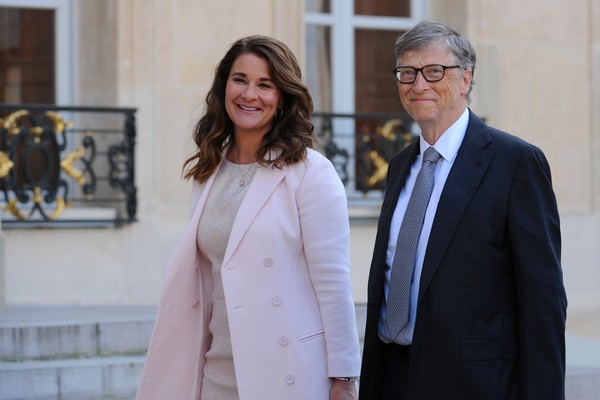 Bill Gates com a ex-esposa, Melinda French, em foto de quando ainda eram casados (Foto: Getty Images)