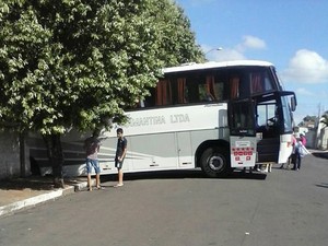 Ônibus seguia de Dracena para Marília (Foto: Diogo Oliveira/Cedida)