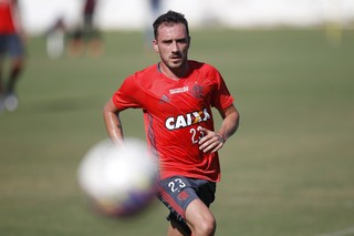 No ritmo de Mancu, Fla abre semana lusitana na Cidade do Aço contra Lusa