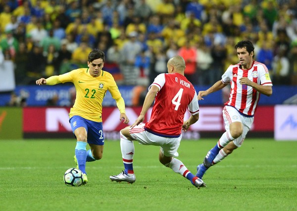 Carille vê Cássio na briga e Fagner já garantido na Copa do Mundo