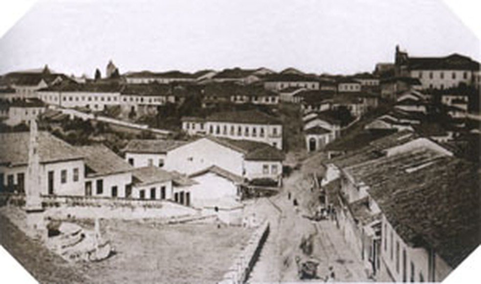 O largo e a ladeira da Memória em 1862. — Foto: Reprodução/Prefeitura de SP