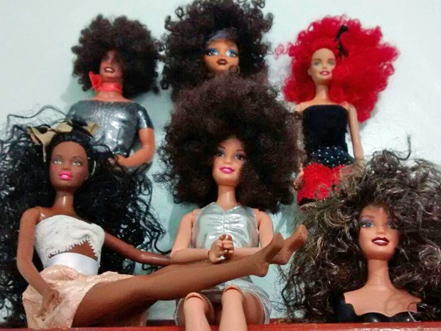 Bonecas Da Barbie Negra Usada