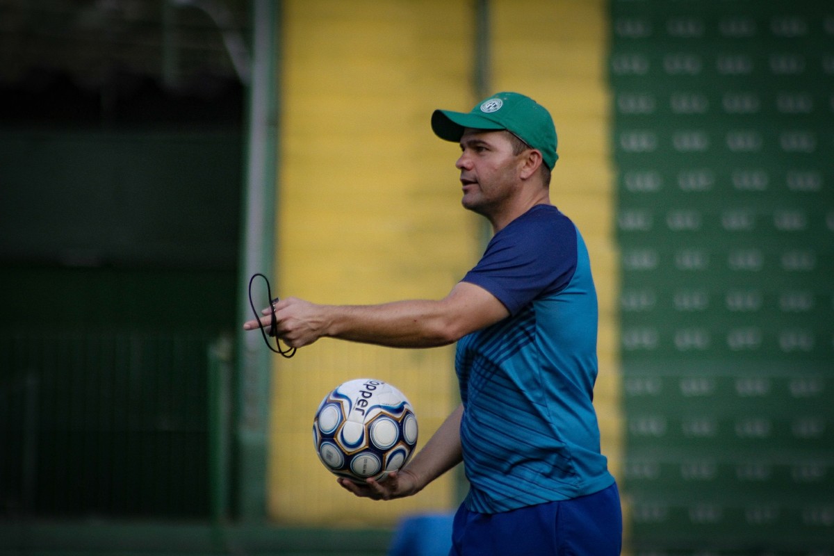 Umberto Aprova Nova Forma o Sugere Guarani Com Duas Trocas Mas