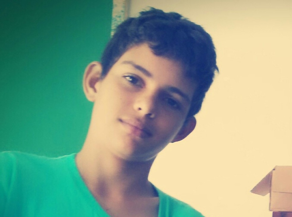 Adolescente de 13 anos morre apÃ³s contrair meningite bacteriana em AcrelÃ¢ndia  (Foto: Arquivo pessoal)