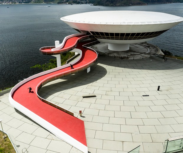 Niemeyer e o skate: os atletas que usaram obras do arquiteto como rampas para o esporte (Foto: Marcelo Maragni / Red Bull Content Pool)
