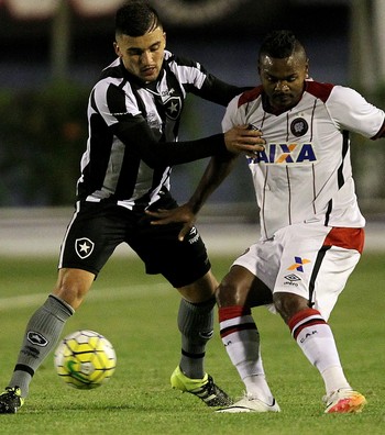 Victor Luis Botafogo (Foto: Vitor Silva/SSPress/Botafogo)
