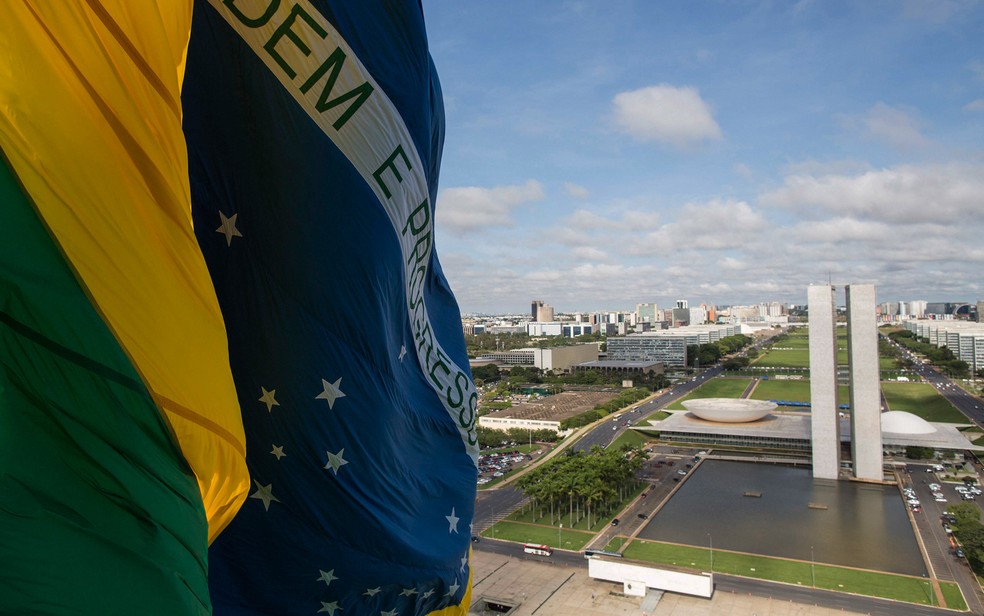 A bandeira brasileira pode ser usada em roupas? No Dia dos Símbolos  Nacionais, o G1 foi atrás de repostas | Distrito Federal | G1
