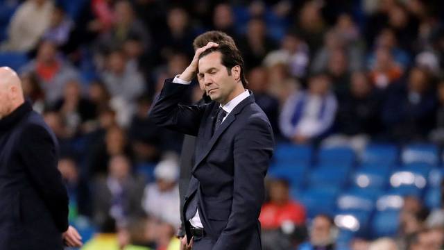 Santiago Solari está sob forte pressão no Real Madrid
