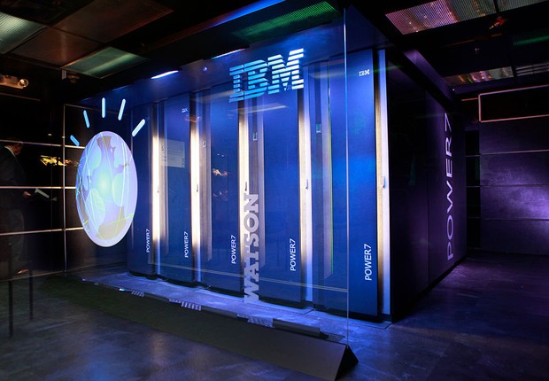 O computador Watson IBM : inteligência artificial a serviço de todas as áreas (Foto: Carolyn Cole/Los Angeles Times via Getty Images)