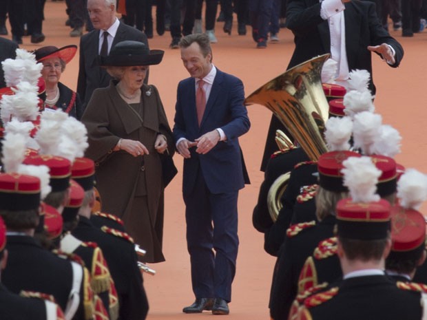 A cerimônia de reinauguração será uma das últimas conduzidas pela rainha Beatrix, que abdicará do trono em favor de seu primogênito, o príncipe Willem-Alexander, depois de quase 33 anos de reinado. A cerimônia acontecerá no dia 30 de abril. (Foto: Peter Dejong/AP)
