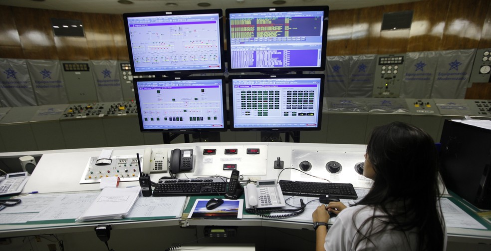 Companhias elétricas têm sido alvo de hackers durante pandemia de coronavírus — Foto: Reuters