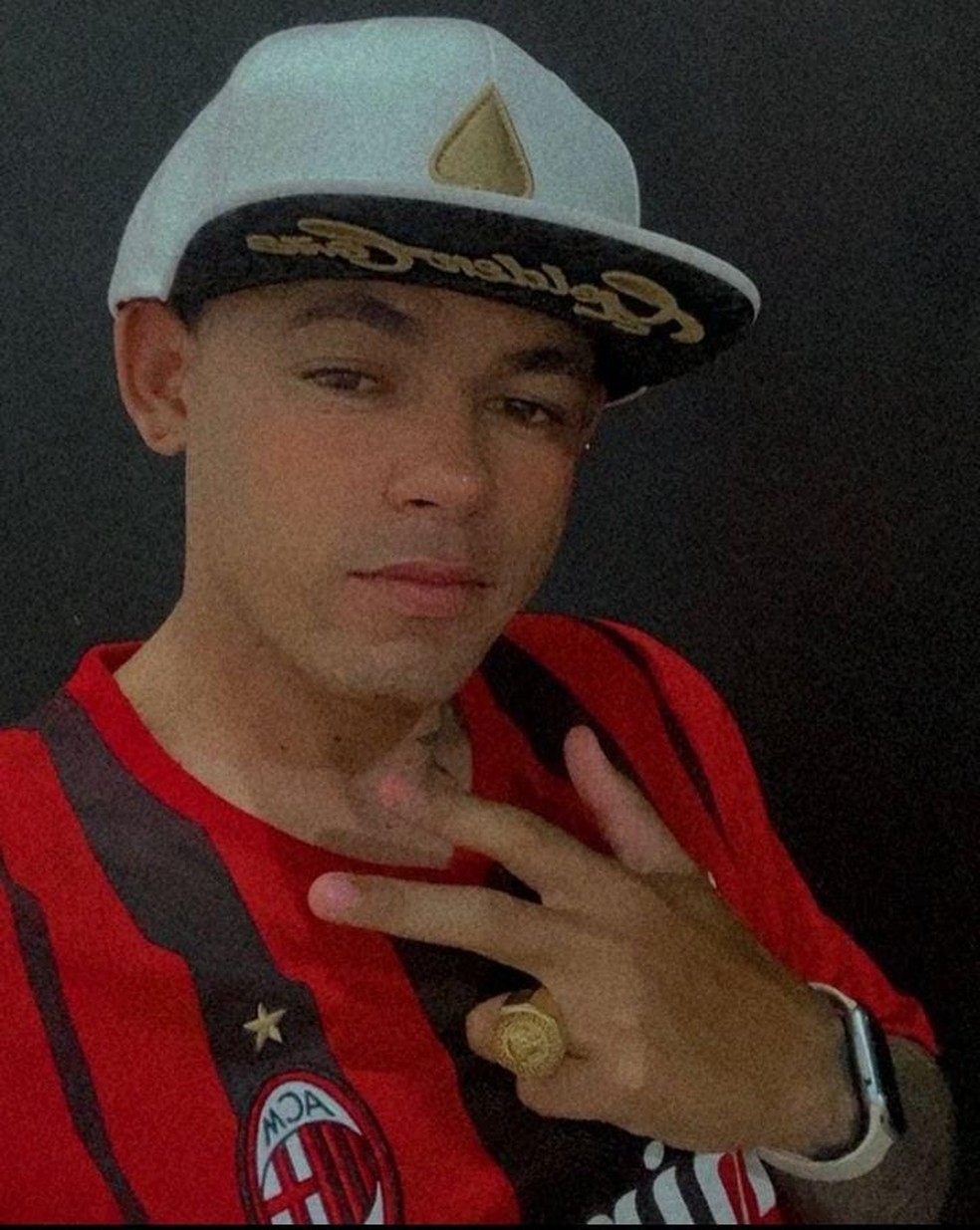 Gustavo do Nascimento, de 25 anos, foi atingido no pescoço por linha com cerol. — Foto: Reprodução/Redes Sociais