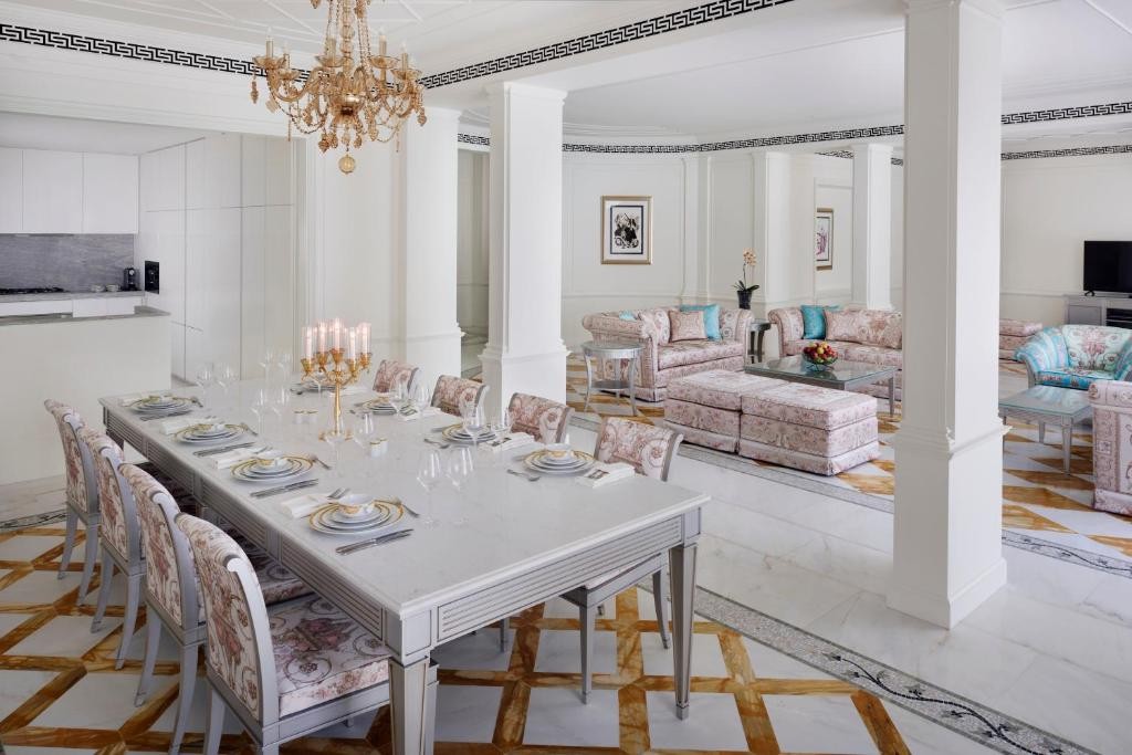 David Brazil curte resort de luxo com diárias a R$ 7.373 em Dubai (Foto: Divulgação)