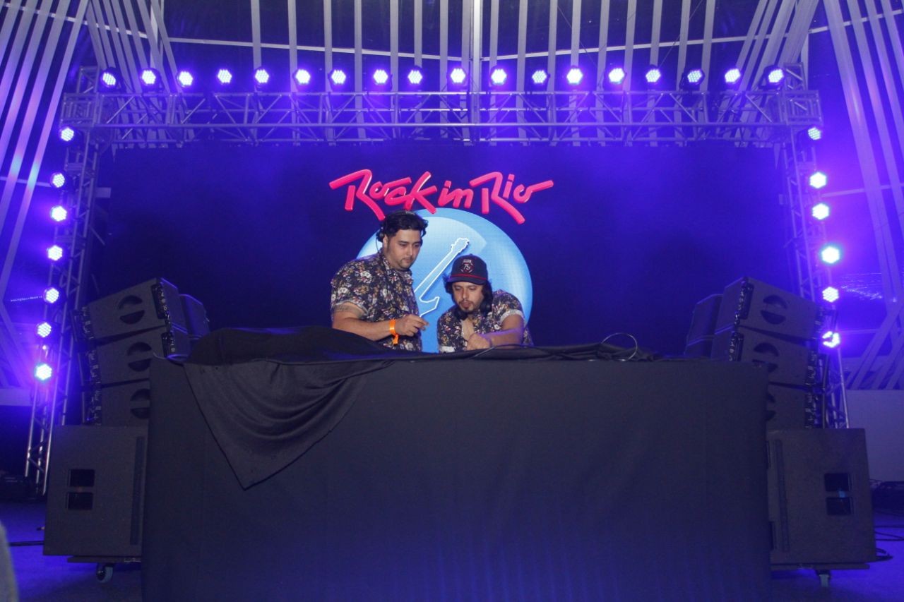 Rodrigo Gorky e Phillip A no primeiro dia de Rock in Rio (Foto: Lucas Soares)