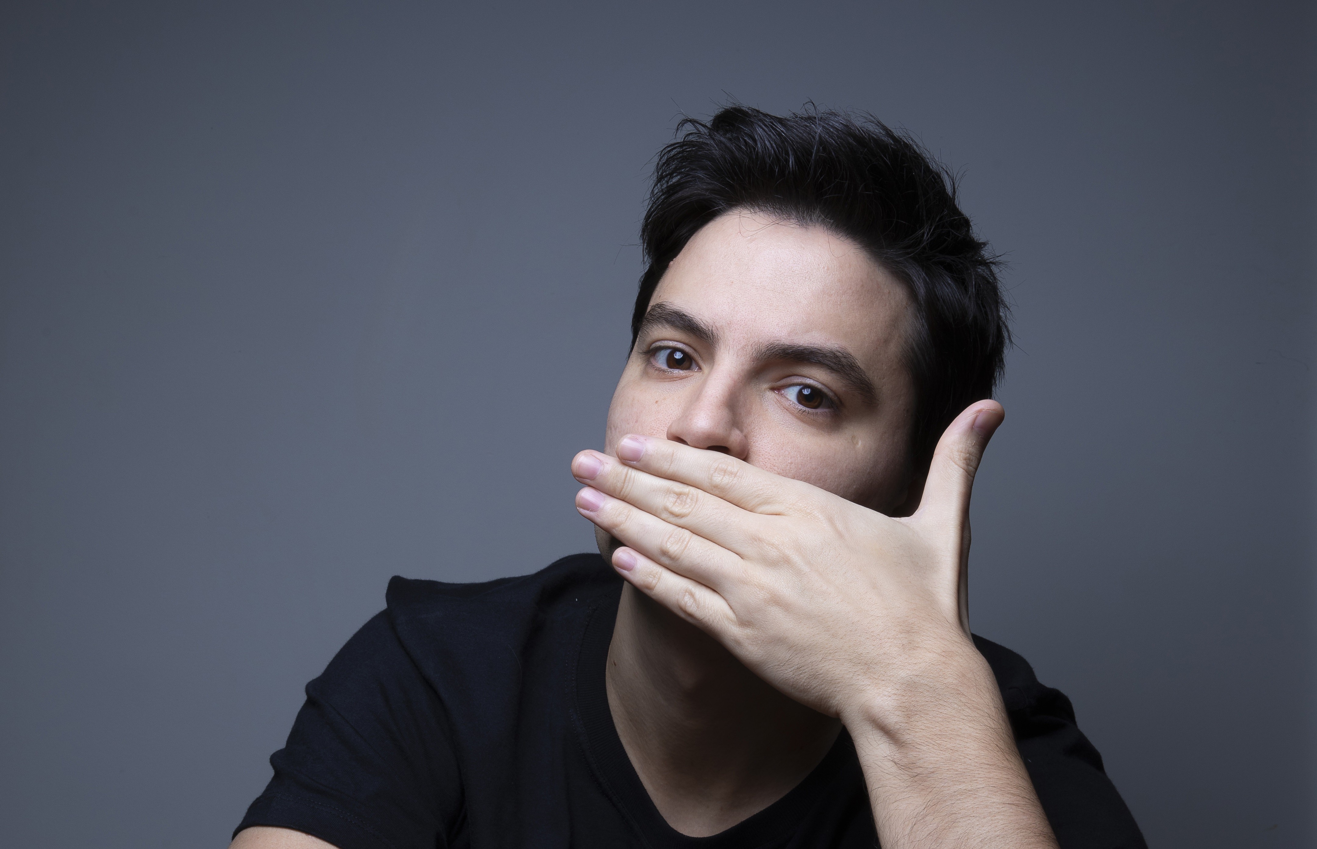 Felipe Neto é alvo de inquérito por criticar Bolsonaro