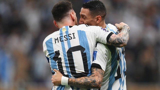 Messi e Di María em Argentina x França