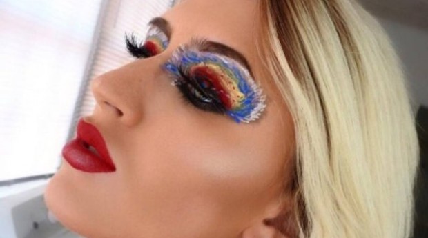 Blogueira se inspirou no Irma para criar maquiagem e foi criticada na internet (Foto: Divulgação)