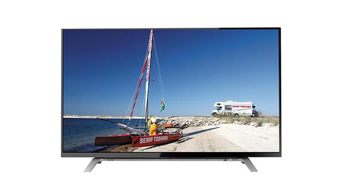 Smart TV Semp Toshiba permite acessar redes sociais e tem tela de 43 polegadas em Full HD (Foto: Divulgação/Semp Toshiba)