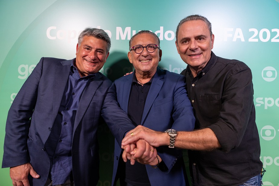 Cleber Machado (primeiro à esquerda) foi demitido da Globo depois de 35 anos