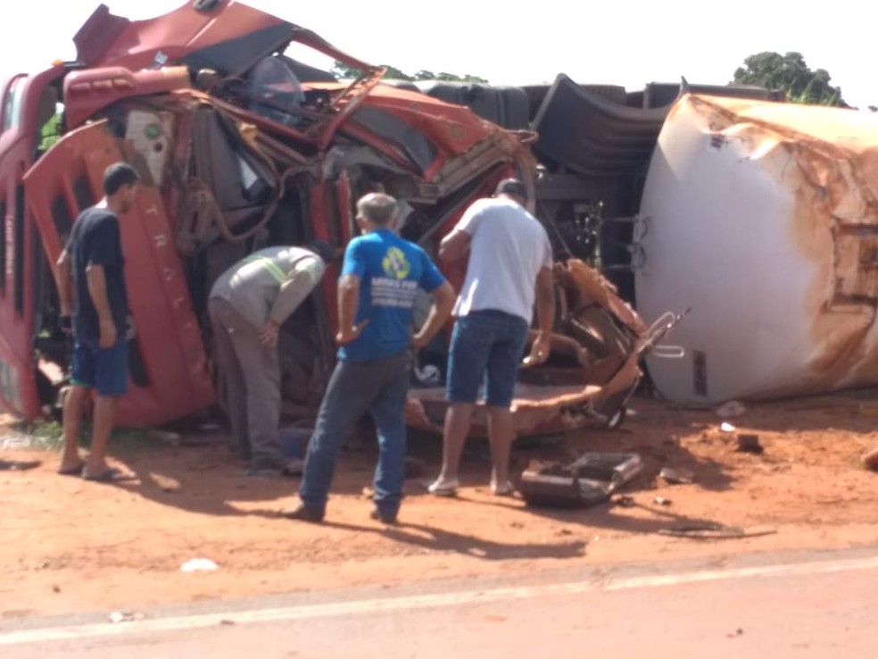 Bombeiros foram acionados, mas vítima morreu no local — Foto: Arquivo Pessoal