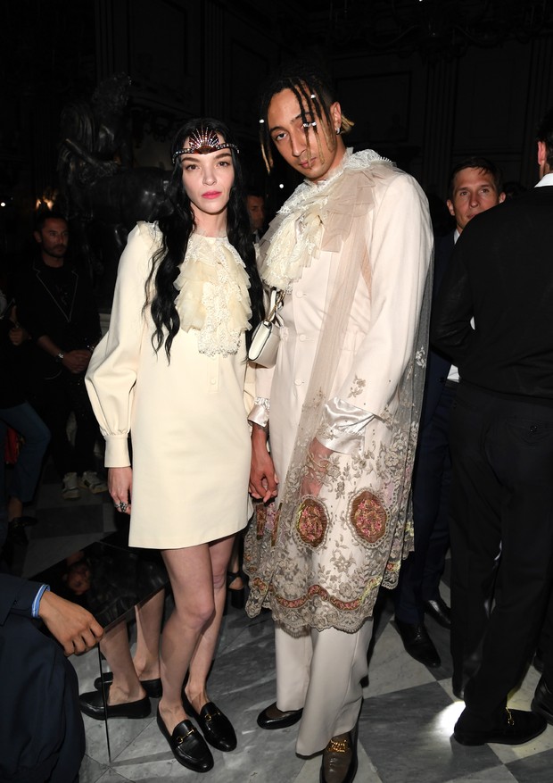 ROME, ITALY - MAY 28: Mariacarla Boscono and Ghali Amdouni, known as Ghali, attend Gucci Cruise 2020 at Musei Capitolini on May 28, 2019 in Rome, Italy. (Photo by Daniele Venturelli/Daniele Venturelli/ Getty Images for Gucci) (Foto: Daniele Venturelli/ Getty Images)
