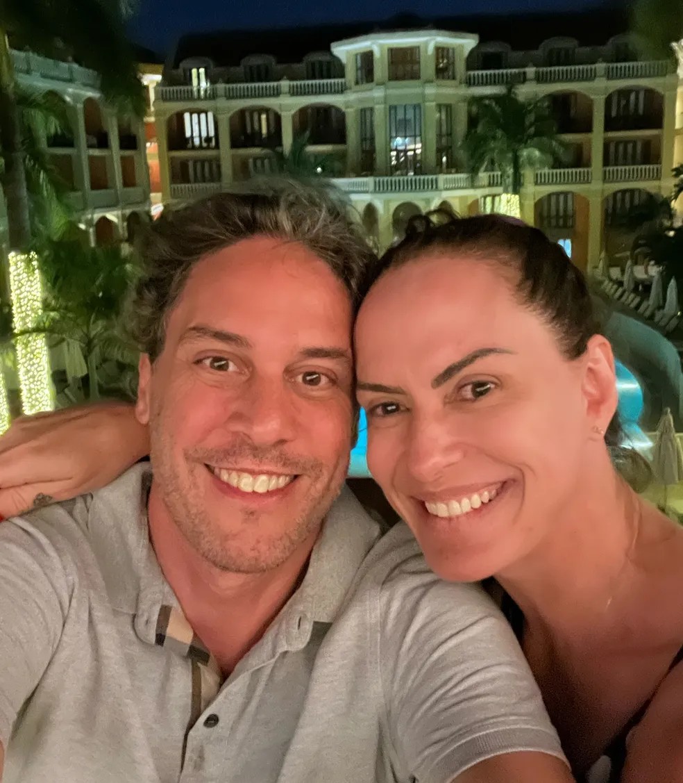 Núbia Oliiver e o namorado — Foto: Reprodução/Instagram