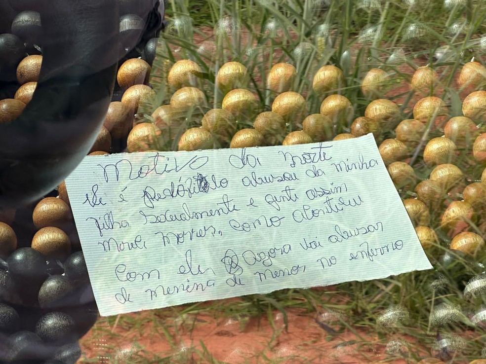 Bilhete teria sido escrito pelo suposto autor do homic&iacute;dio em Sorriso (MT) &mdash; Foto: Divulga&ccedil;&atilde;o 