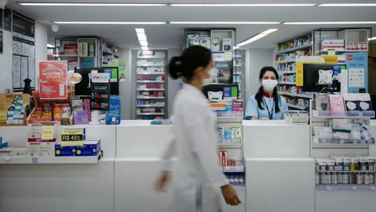 Cmed confirma reajuste de 5,6% nos remédios; veja ter descontos nas farmácias